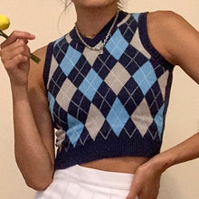 Load image into Gallery viewer, Muyogrt V Neck Vintage Argyle Sweater Vest Women Black Sleeveless Plaid Knitted Crop Sweaters Casual Autumn Preppy Style